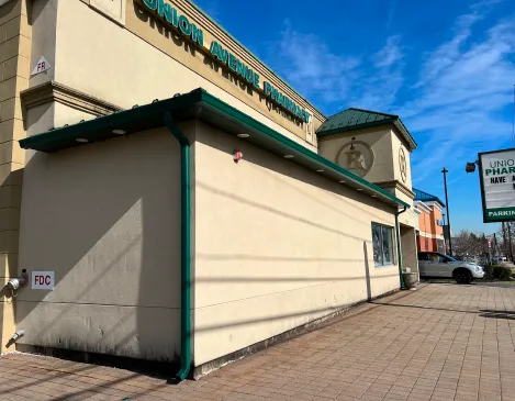 Finished gutter and roofline on a commercial storefront building