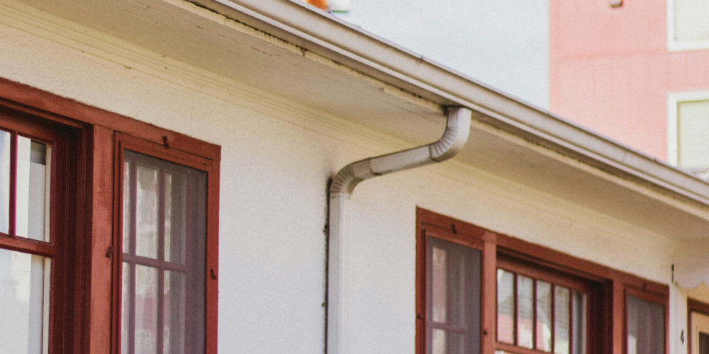 Close-up of a finished galvanized seamless gutter run